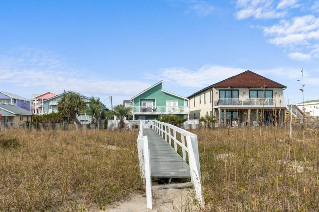 Sea Monster Ocean Front With Private Pool, Kure Beach Dış mekan fotoğraf
